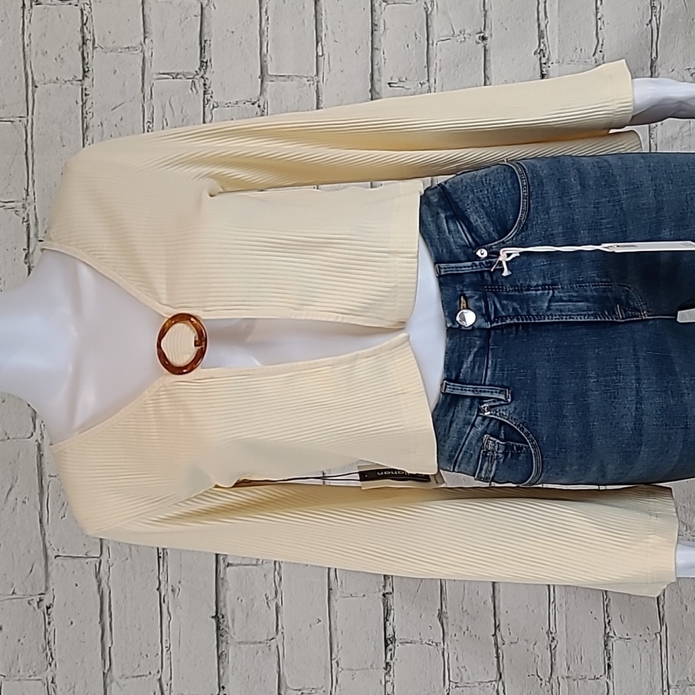 Callahan Vera Top In Creme - NWT
